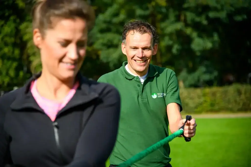 Fit training buiten elastiek